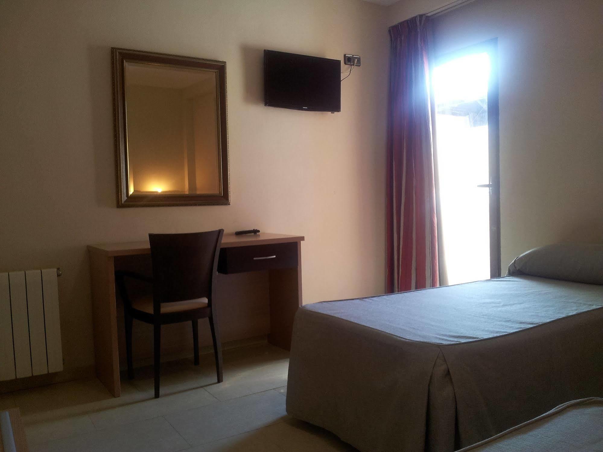 בנידורם Hotel Primavera מראה חיצוני תמונה